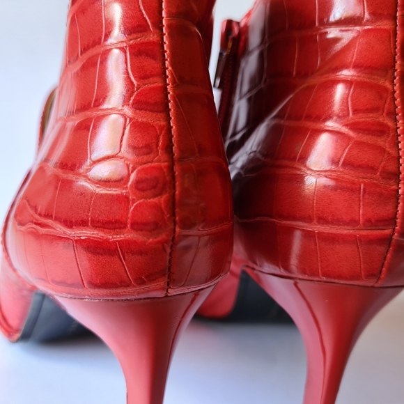 Zara Trafaluc Pointed Toe Red Watermelon Embossed Booties Heels Ankle Boots sz40 - Picture 7 of 16